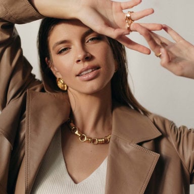 Celebrity / Fashion Styling Celebrity / Fashion Styling